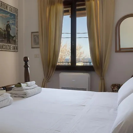 Welcomely - Terrace By The Sea - Apartment *