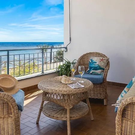 Welcomely - Terrace By The Sea - * Dorgali